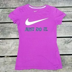 Nike tee